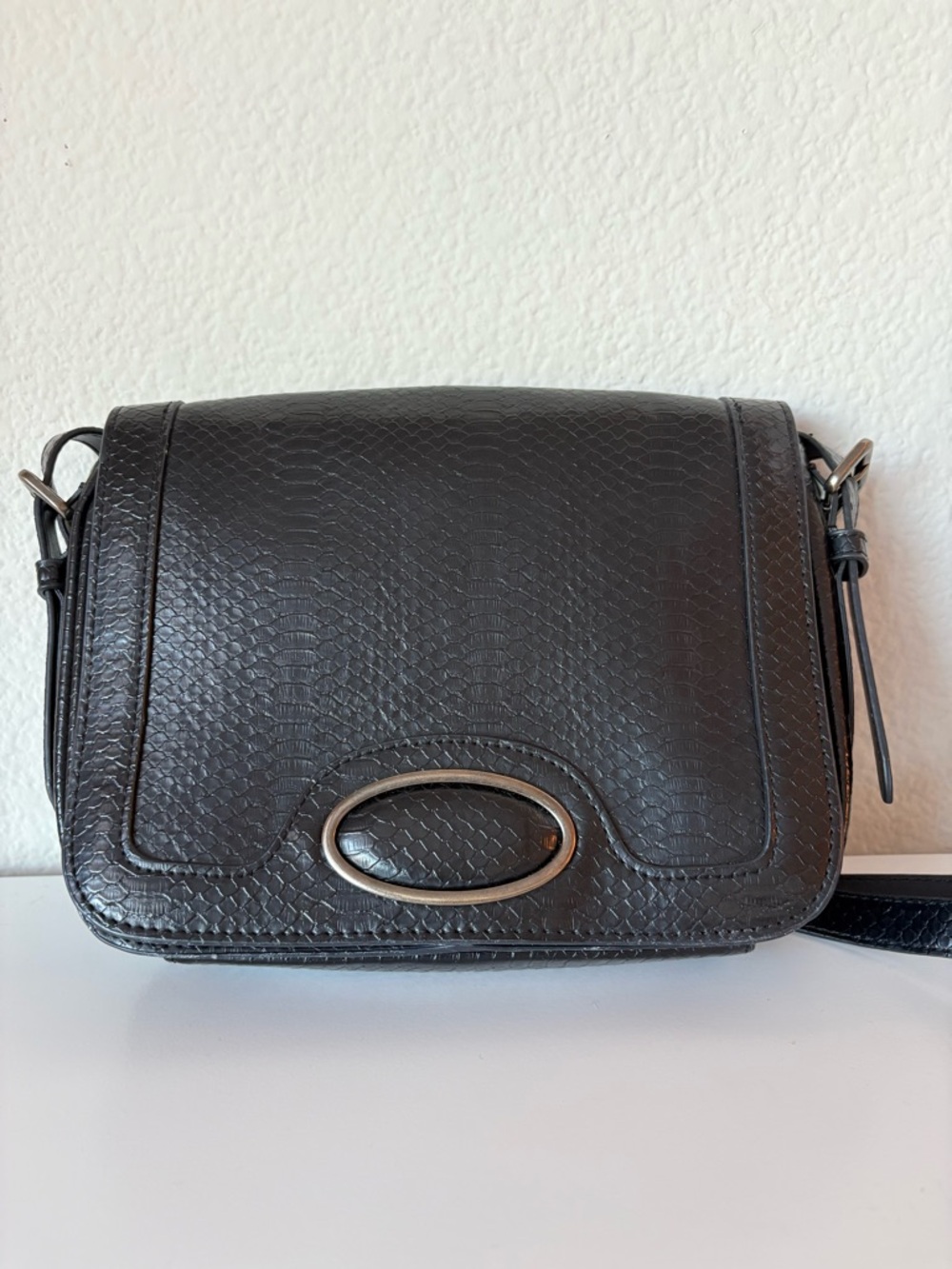 Zara - Textured Black Crossbody Bag